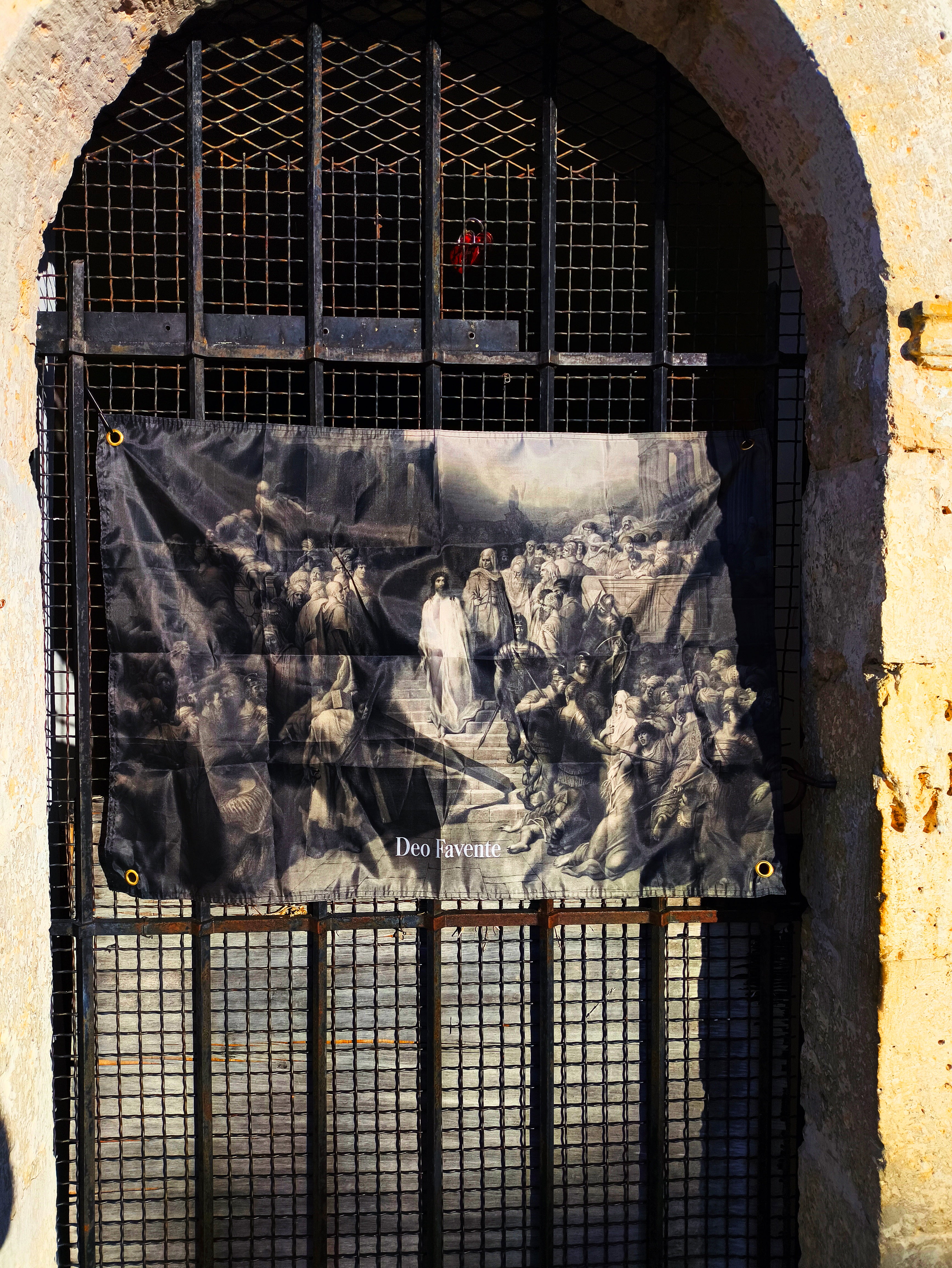 Drapeau Jesus quittant le Prétoire